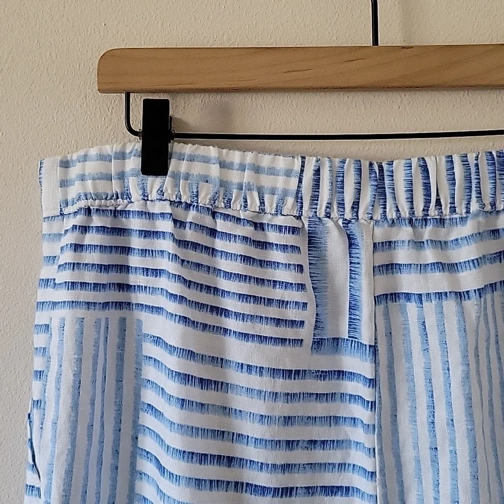 Chico's Blue‎ White Contrast Stripe Linen Pull-on Cropped Pants Size 10